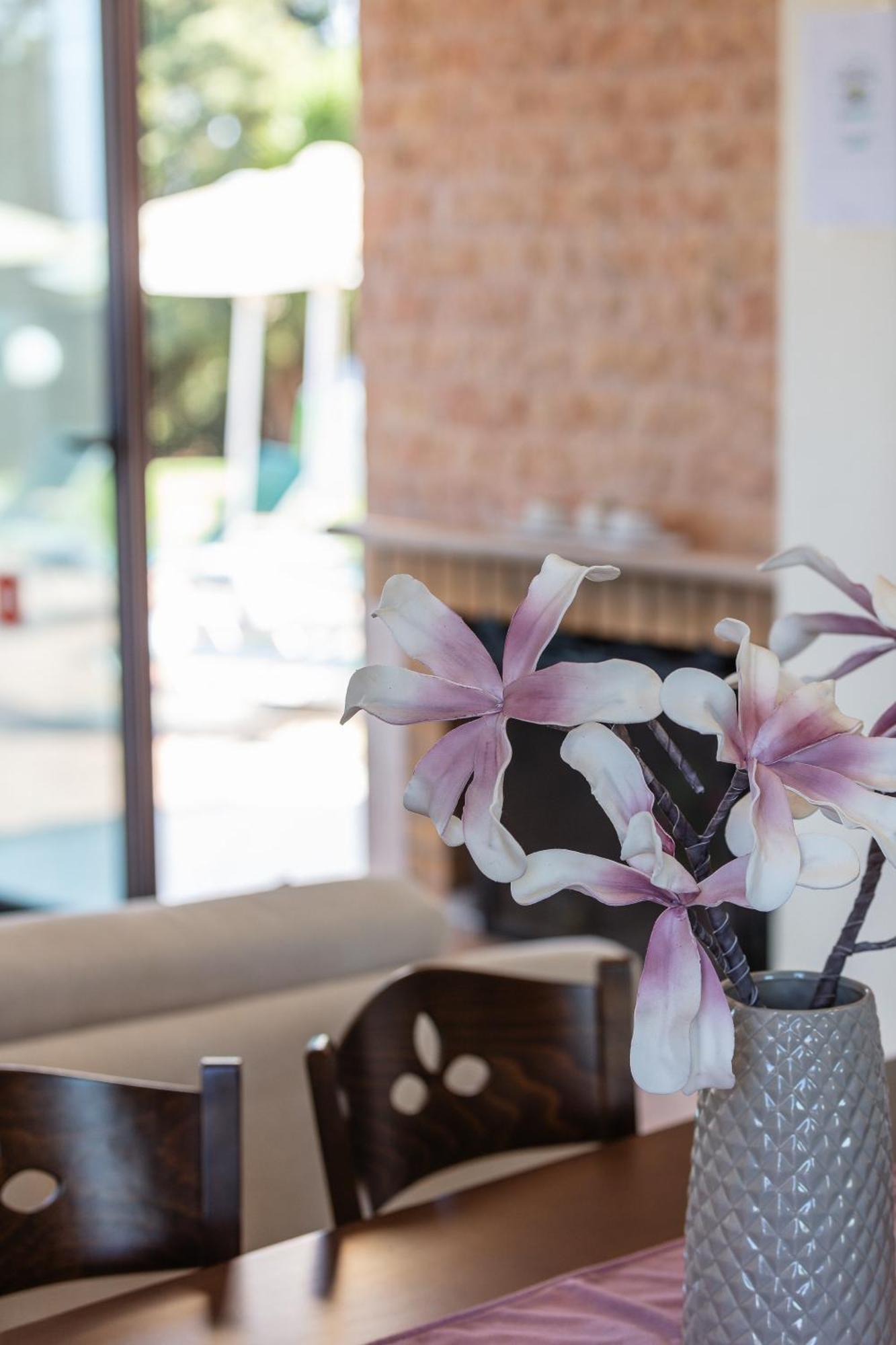 Villa Artemis Prines  ภายนอก รูปภาพ